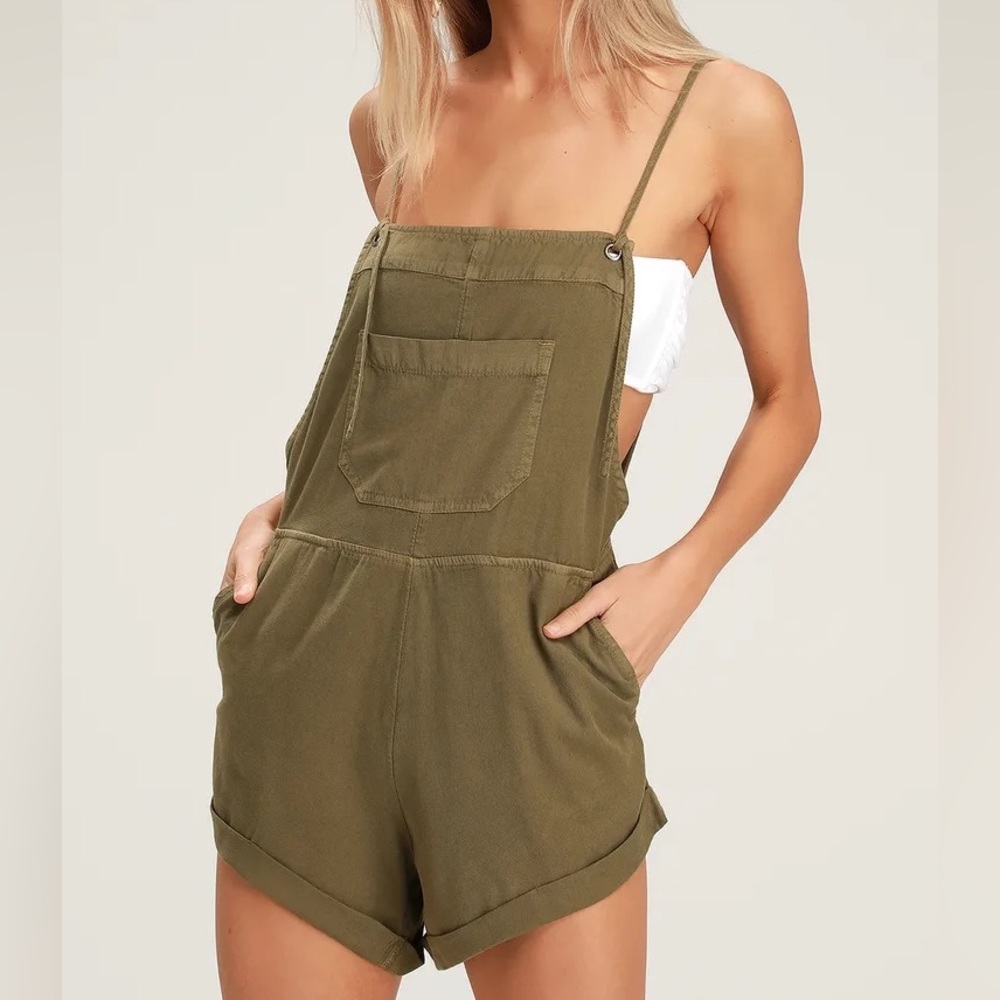 Billabong Women Wild Pursuit Romper (Size Small) Perfect Condition / Worn once